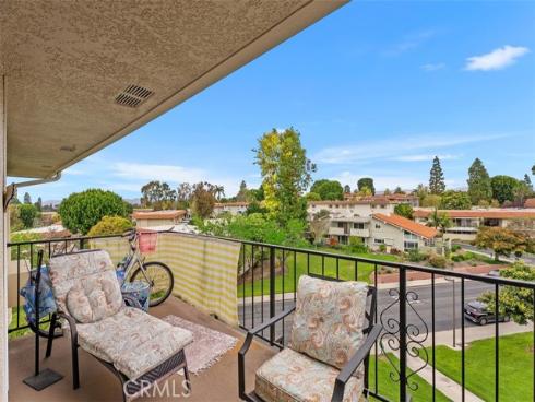 2353  Via Mariposa  3E , Laguna Woods, CA
