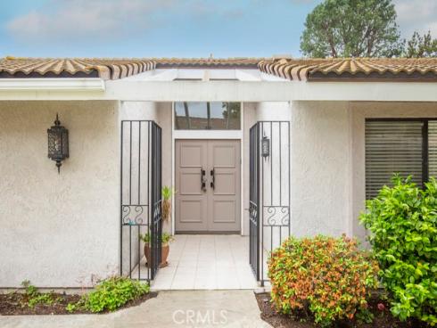 5315 Cantante , Laguna Woods, CA