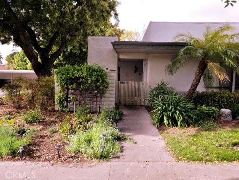 2025 E Via Mariposa D , Laguna Woods, CA