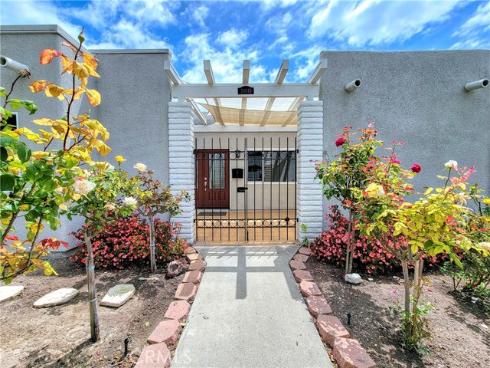 2004 Via Mariposa W. B , Laguna Woods, CA