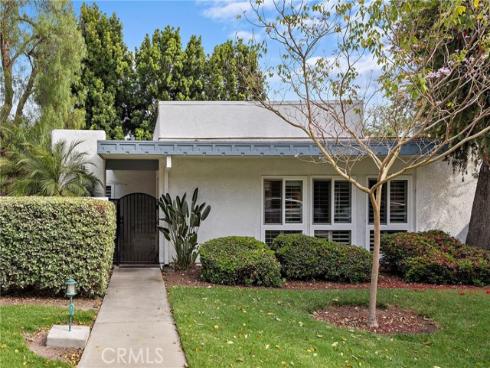 964 Calle Aragon D , Laguna Woods, CA