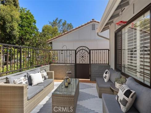 3315 San Amadeo B , Laguna Woods, CA