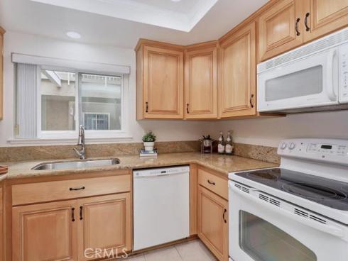 2390 Via Mariposa 2E , Laguna Woods, CA