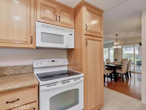 2390 Via Mariposa 2E , Laguna Woods, CA