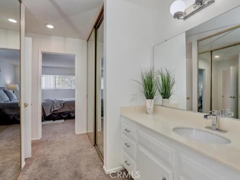 2390 Via Mariposa 2E , Laguna Woods, CA