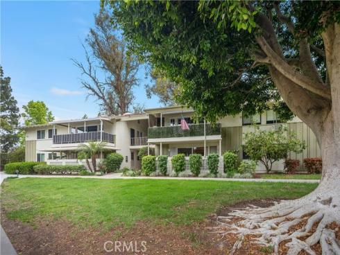 124 Via Estrada D , Laguna Woods, CA