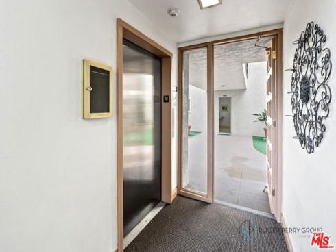 2392 Via Mariposa 3B , Laguna Woods, CA