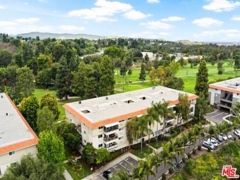 2392 Via Mariposa 3B , Laguna Woods, CA