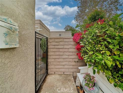 3004 Via Buena Vista C , Laguna Woods, CA