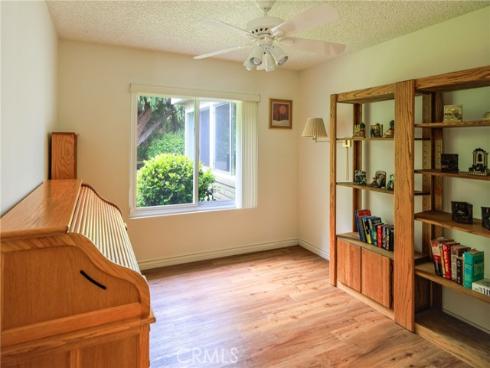 3268 San Amadeo C , Laguna Woods, CA