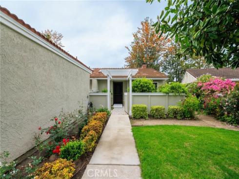 3268 San Amadeo C , Laguna Woods, CA