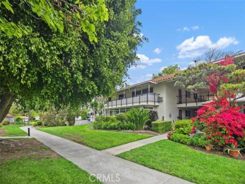 2319 Via Puerta O , Laguna Woods, CA