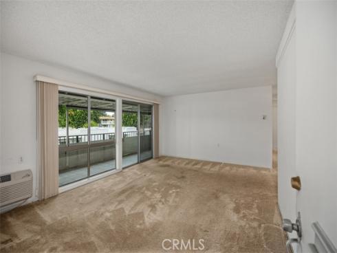 2319 Via Puerta O , Laguna Woods, CA