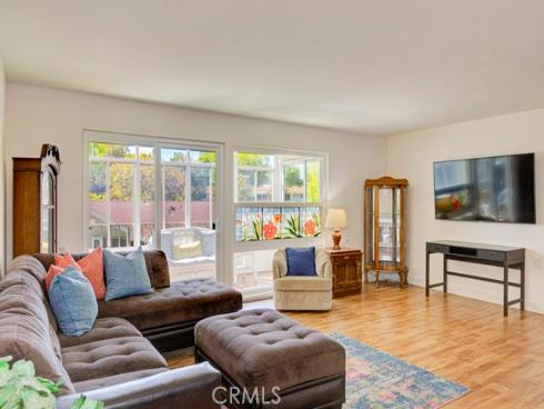 829 Via Alhambra A , Laguna Woods, CA