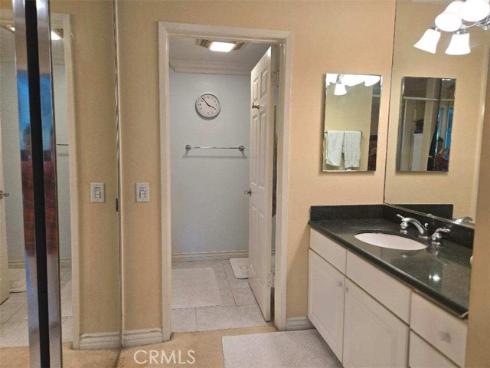 2385 Via Mariposa W. #1b , Laguna Woods, CA