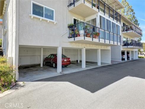 2262 Via Puerta A , Laguna Woods, CA