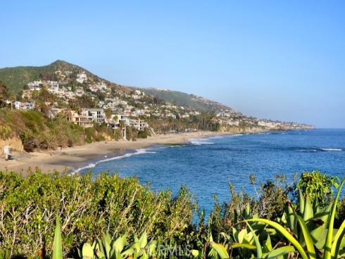 2262  Via Puerta  A , Laguna Woods, CA