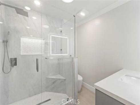 2202 Via Mariposa B , Laguna Woods, CA