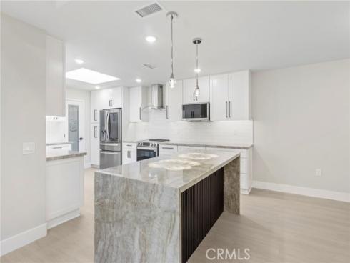 2202 Via Mariposa B , Laguna Woods, CA