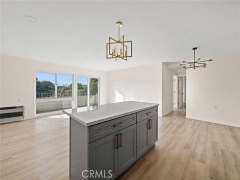 2134 Via Puerta O , Laguna Woods, CA