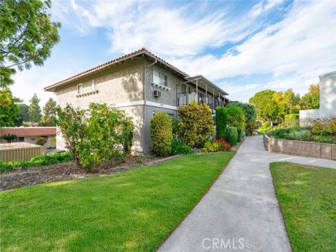 2134 Via Puerta O , Laguna Woods, CA