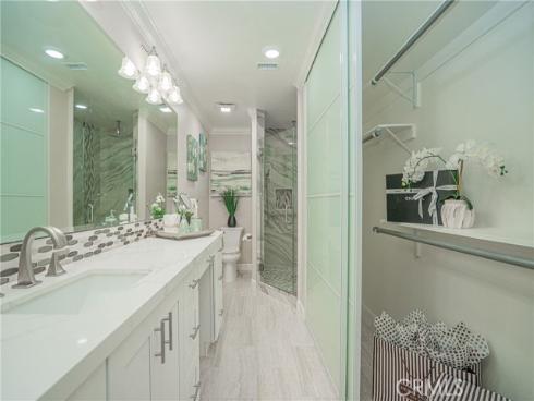 3365 Punta Alta 3C , Laguna Woods, CA