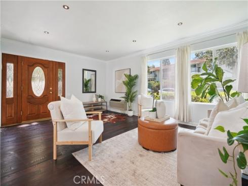 2383 Via Mariposa C , Laguna Woods, CA