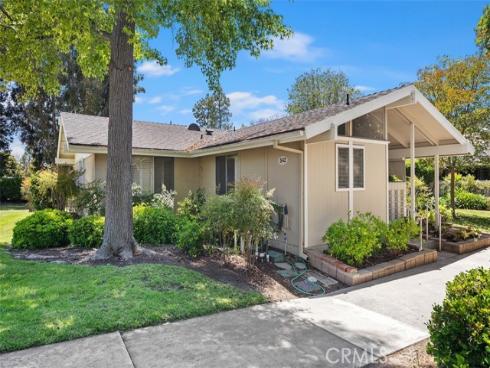542 Via Estrada A , Laguna Woods, CA