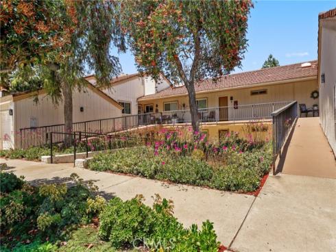 3413 Punta Alta A , Laguna Woods, CA