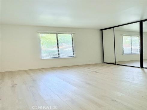 3088 Via Serena D , Laguna Woods, CA