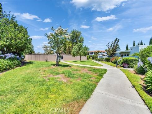 2119 Via Puerta Q , Laguna Woods, CA