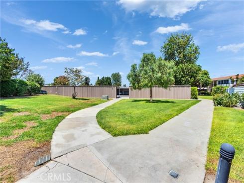 2119 Via Puerta Q , Laguna Woods, CA