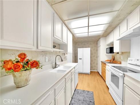 5509  Paseo Del Lago  C , Laguna Woods, CA