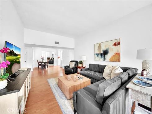 5509  Paseo Del Lago  C , Laguna Woods, CA