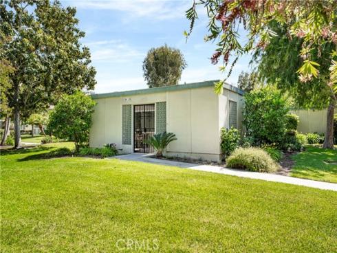 71 Calle Aragon B , Laguna Woods, CA