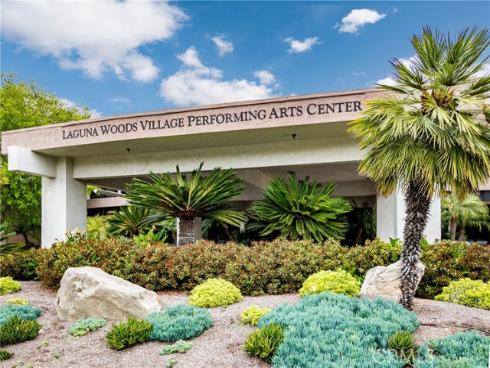 71 Calle Aragon B , Laguna Woods, CA