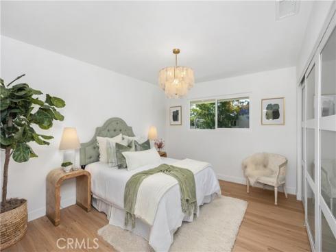 2070 Via Mariposa E N , Laguna Woods, CA