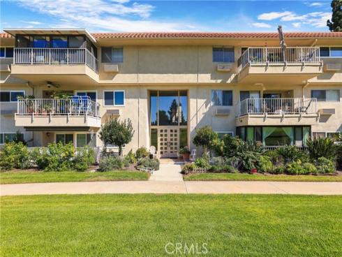 2386 Via Mariposa 2B , Laguna Woods, CA