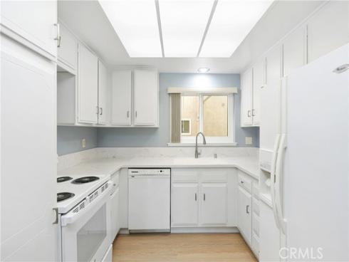 2386 Via Mariposa 2B , Laguna Woods, CA