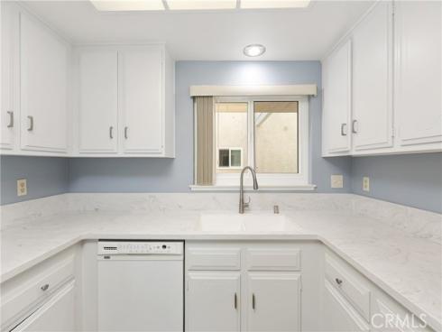 2386 Via Mariposa 2B , Laguna Woods, CA