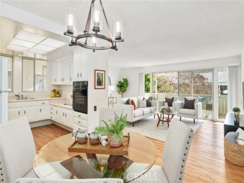 225 Avenida Majorca N , Laguna Woods, CA