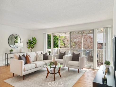 225 Avenida Majorca N , Laguna Woods, CA