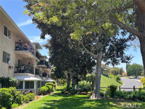 5368  Algarrobo  2F , Laguna Woods, CA