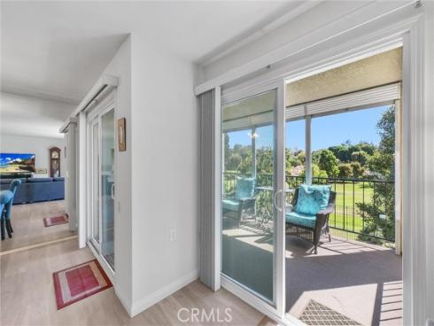 5510  Paseo Del Lago  2D , Laguna Woods, CA