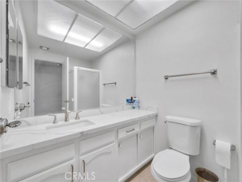 5510  Paseo Del Lago  2D , Laguna Woods, CA