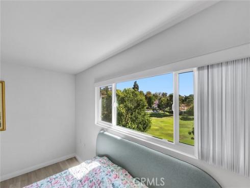 5510  Paseo Del Lago  2D , Laguna Woods, CA