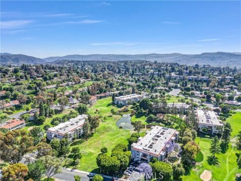 5510  Paseo Del Lago  2D , Laguna Woods, CA