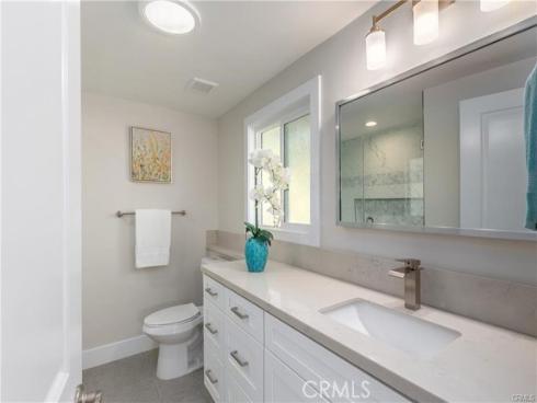 620 Avendia Sevilla N , Laguna Woods, CA