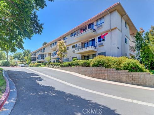 2391 Via Mariposa 2E