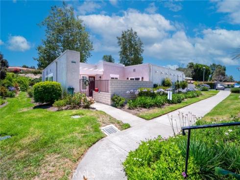 3066  Via Serena South  A , Laguna Woods, CA